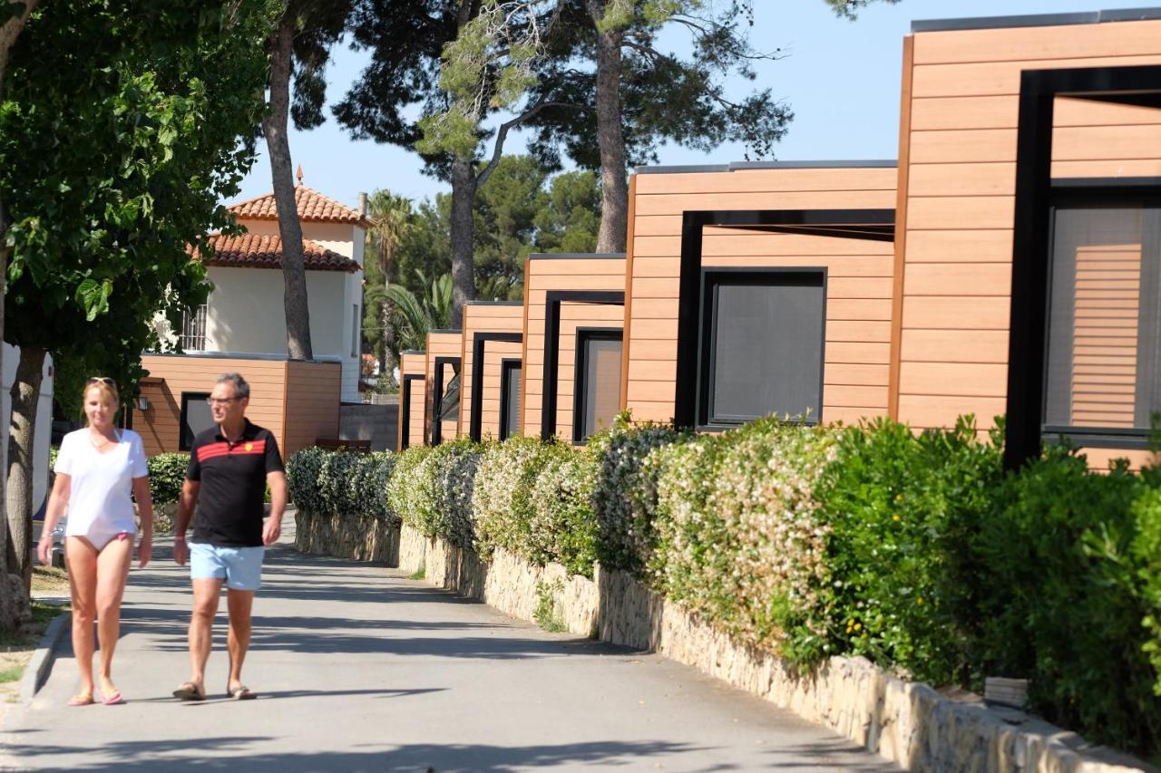 Playa Montroig Camping Resort Esterno foto