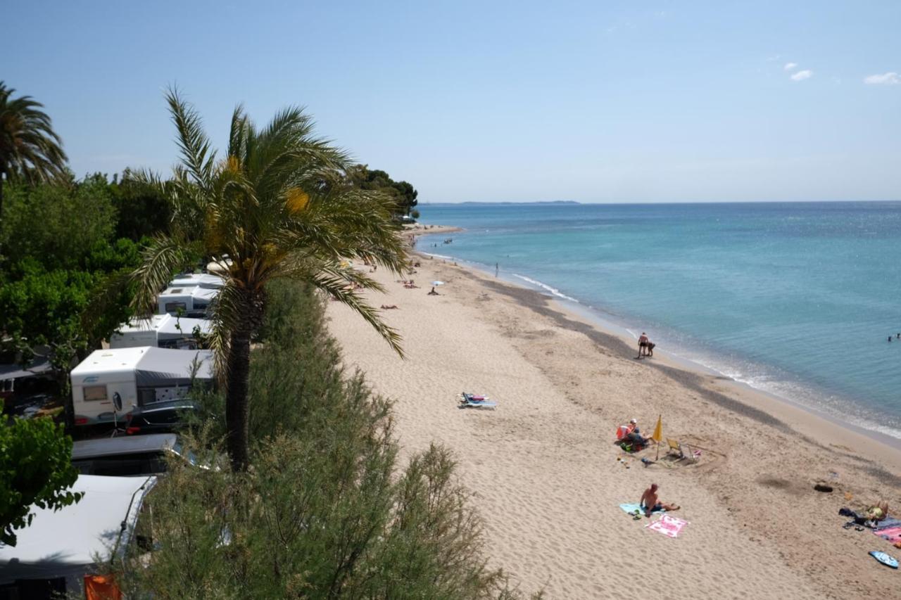 Playa Montroig Camping Resort Esterno foto