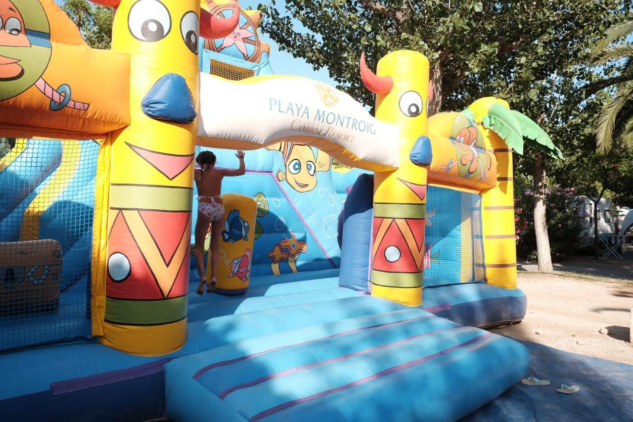 Playa Montroig Camping Resort Esterno foto